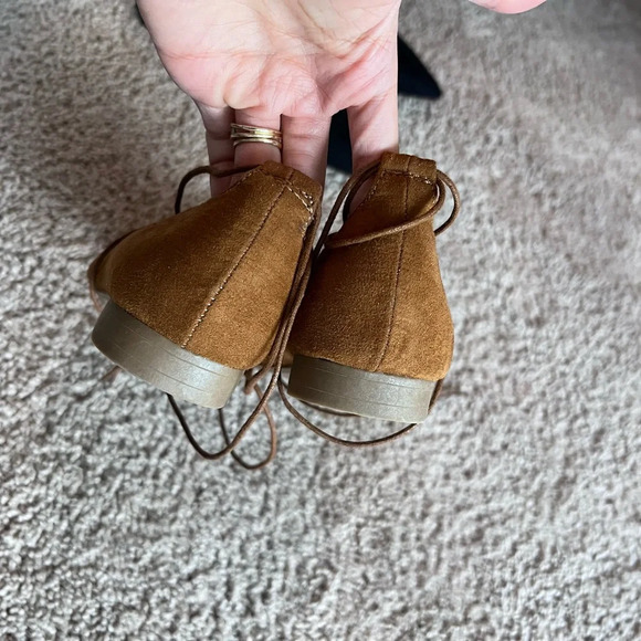 Mossimo Supply Brown flat lace up shoes size US 6.5 NWOB - Picture 3 of 7